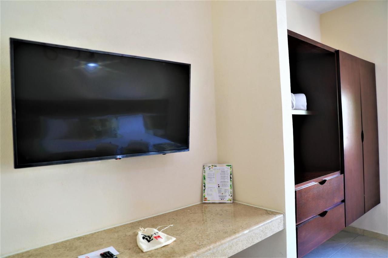 Hotel 12 Bees By Kavia Playa del Carmen Luaran gambar