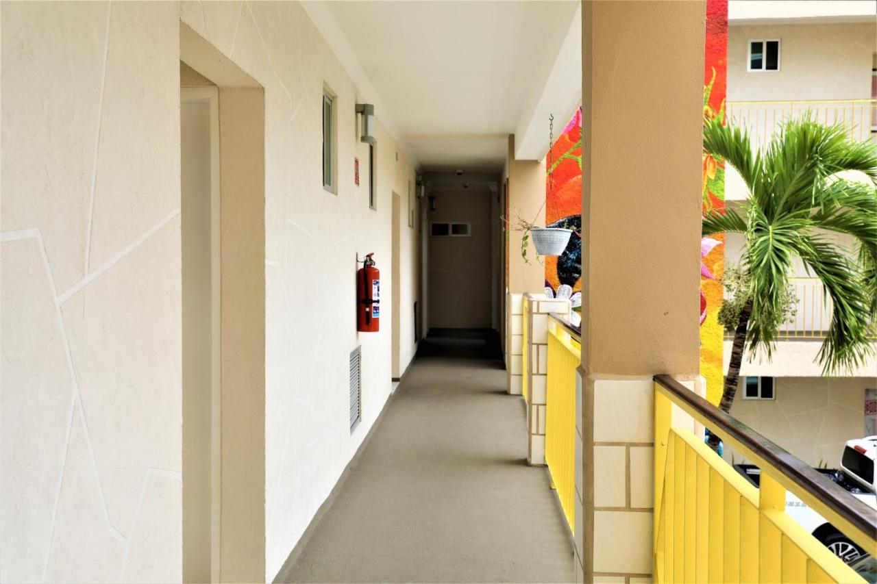 Hotel 12 Bees By Kavia Playa del Carmen Luaran gambar