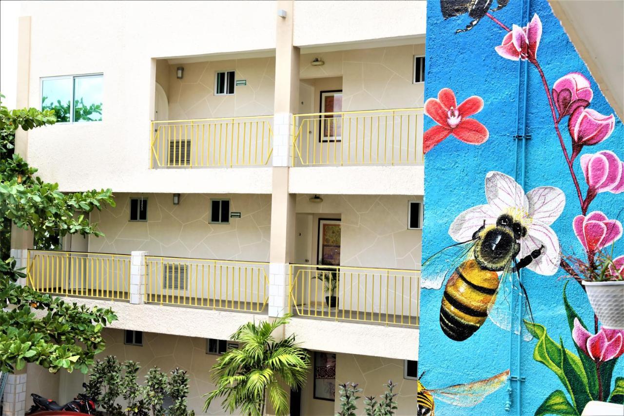 Hotel 12 Bees By Kavia Playa del Carmen Luaran gambar